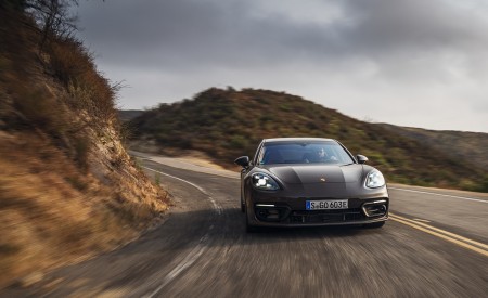 2021 Porsche Panamera 4S E-Hybrid (Color: Truffle Brown Metallic) Front Wallpapers 450x275 (7)