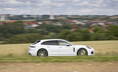 2021 Porsche Panamera 4S E-Hybrid Sport Turismo (Color: Carrara White Metallic) Side Wallpapers  450x275 (6)