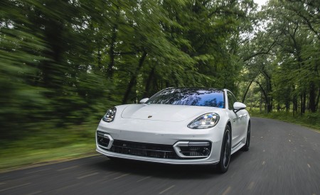 2021 Porsche Panamera 4S E-Hybrid (US-Spec) Front Wallpapers 450x275 (46)
