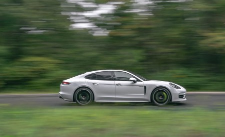 2021 Porsche Panamera 4S E-Hybrid (US-Spec) Side Wallpapers 450x275 (53)