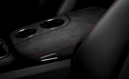 2021 Porsche Panamera GTS (Color: Carmine Red) Interior Detail Wallpapers  450x275 (73)