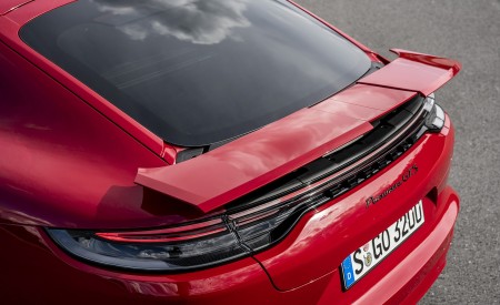 2021 Porsche Panamera GTS (Color: Carmine Red) Spoiler Wallpapers 450x275 (56)