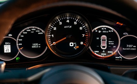 2021 Porsche Panamera GTS (Color: Mamba Green) Digital Instrument Cluster Wallpapers 450x275 (111)