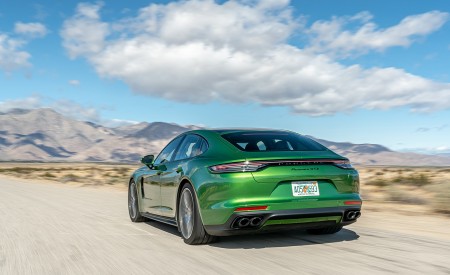 2021 Porsche Panamera GTS (Color: Mamba Green) Rear Three-Quarter Wallpapers 450x275 (86)