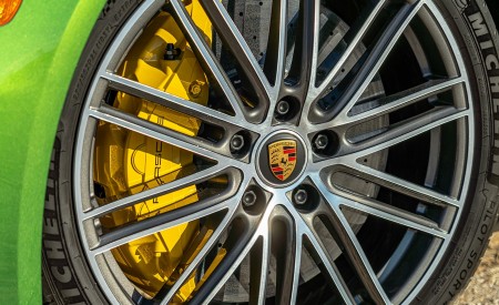 2021 Porsche Panamera GTS (Color: Mamba Green) Wheel Wallpapers 450x275 (99)