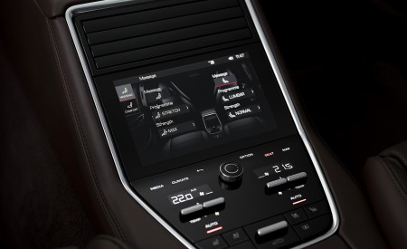 2021 Porsche Panamera Turbo S Executive (Color: Night Blue Metallic) Central Console Wallpapers 450x275 (35)