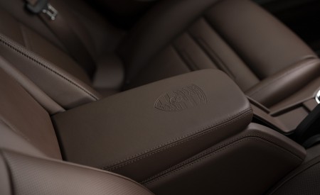 2021 Porsche Panamera Turbo S Executive (Color: Night Blue Metallic) Interior Detail Wallpapers 450x275 (37)