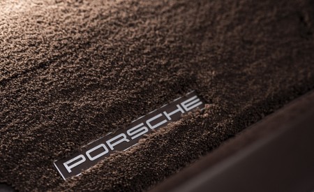 2021 Porsche Panamera Turbo S Executive (Color: Night Blue Metallic) Interior Detail Wallpapers 450x275 (48)