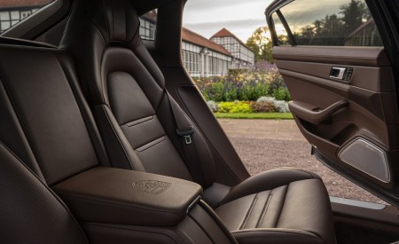 2021 Porsche Panamera Turbo S Executive (Color: Night Blue Metallic) Interior Rear Seats Wallpapers 450x275 (41)