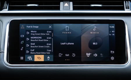 2021 Range Rover Velar Central Console Wallpapers 450x275 (39)