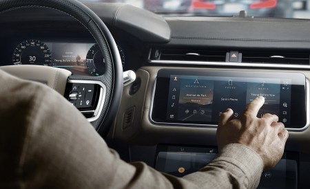 2021 Range Rover Velar Interior Wallpapers 450x275 (34)