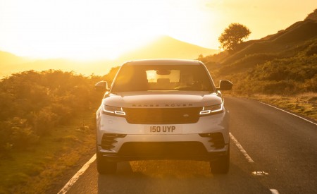 2021 Range Rover Velar P400e Plug-In Hybrid Front Wallpapers  450x275 (11)