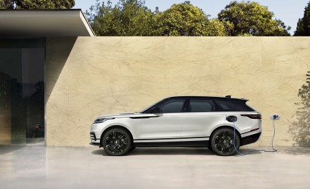 2021 Range Rover Velar P400e Plug-In Hybrid Side Wallpapers 450x275 (19)