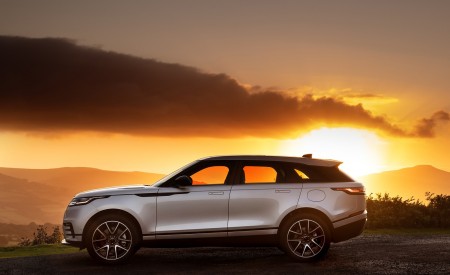2021 Range Rover Velar P400e Plug-In Hybrid Side Wallpapers  450x275 (16)