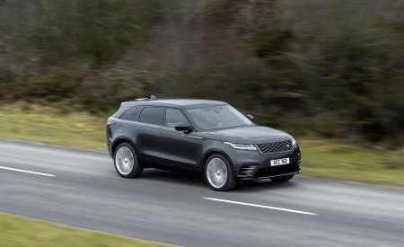 2021 Range Rover Velar d300 SE R-Dynamic MHEV Front Three-Quarter Wallpapers 450x275 (8)