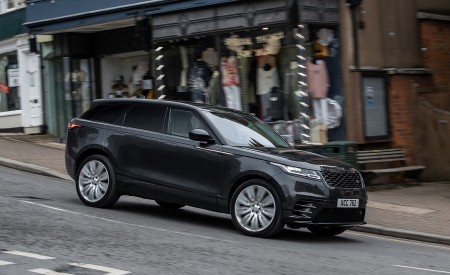 2021 Range Rover Velar d300 SE R-Dynamic MHEV Front Three-Quarter Wallpapers 450x275 (18)