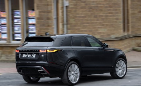 2021 Range Rover Velar d300 SE R-Dynamic MHEV Rear Three-Quarter Wallpapers 450x275 (19)