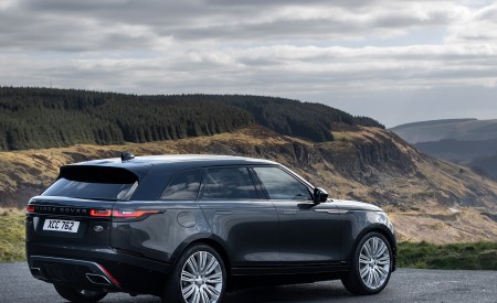 2021 Range Rover Velar d300 SE R-Dynamic MHEV Rear Three-Quarter Wallpapers 450x275 (17)