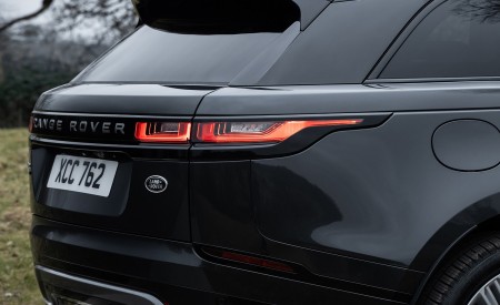 2021 Range Rover Velar d300 SE R-Dynamic MHEV Tail Light Wallpapers 450x275 (22)
