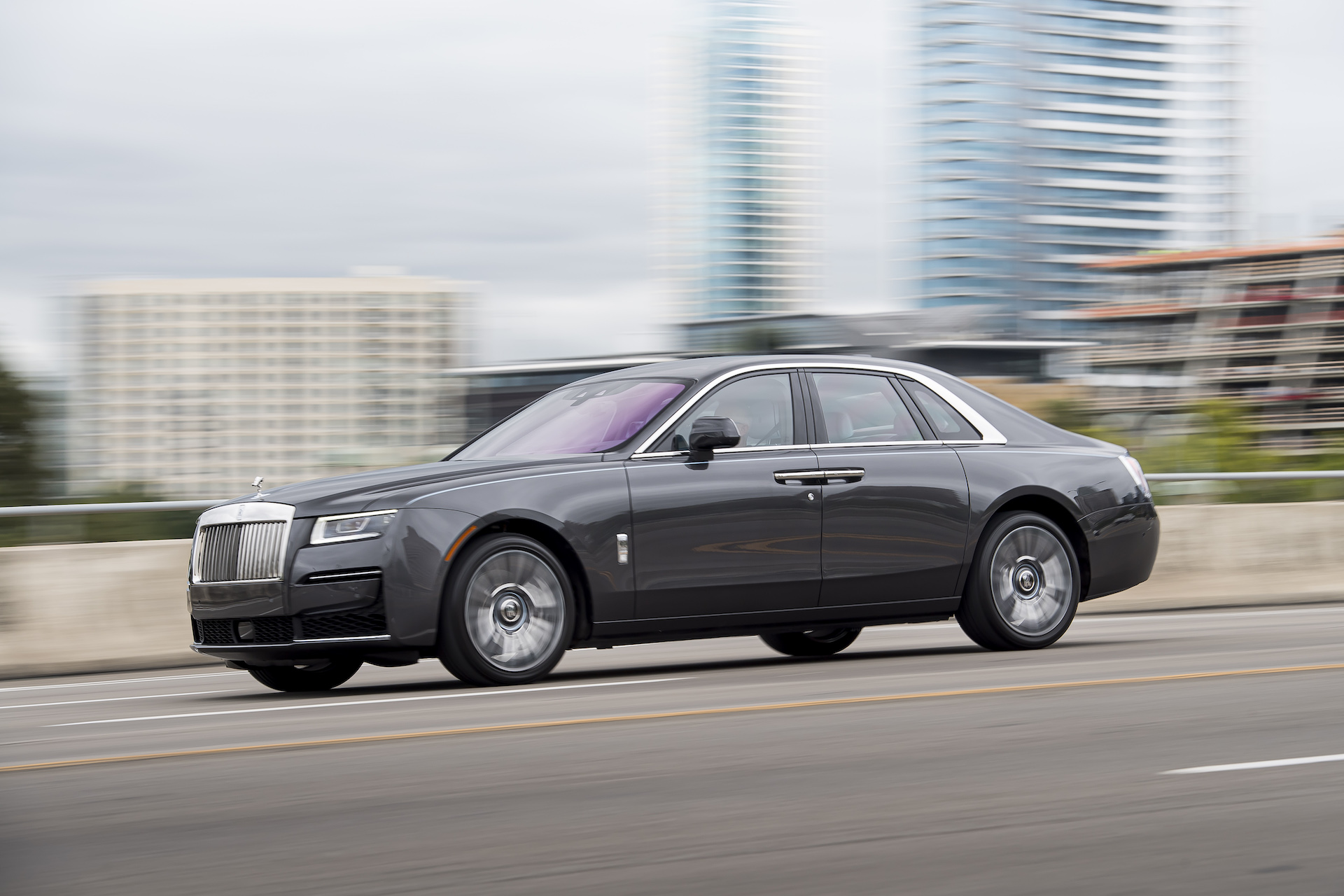 2021 Rolls-Royce Ghost Front Three-Quarter Wallpapers (3)