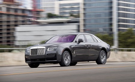 2021 Rolls-Royce Ghost Front Three-Quarter Wallpapers 450x275 (3)