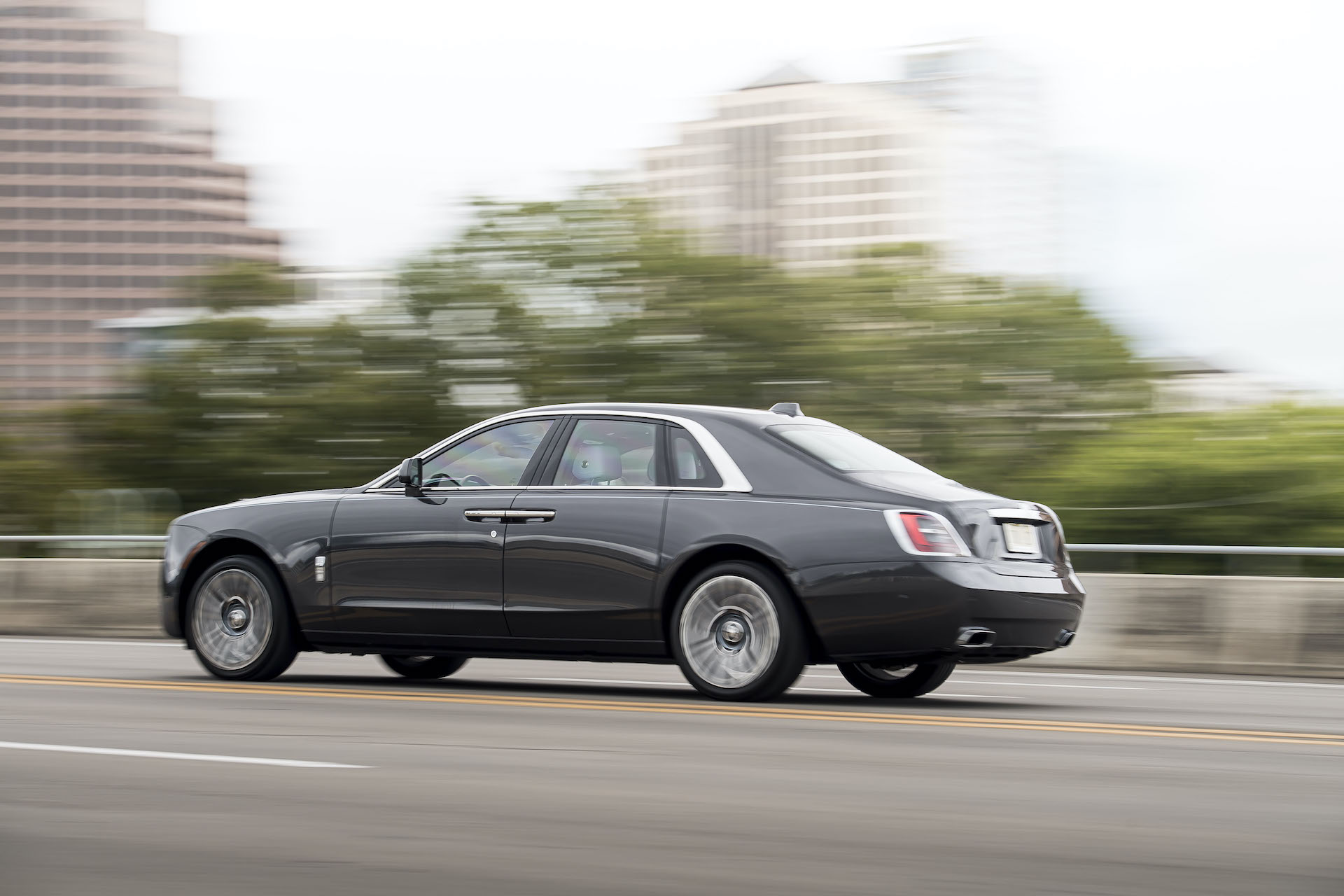 2021 Rolls-Royce Ghost Rear Three-Quarter Wallpapers (7)