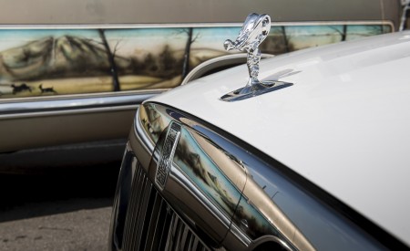 2021 Rolls-Royce Ghost Spirit of Ecstasy Wallpapers 450x275 (54)