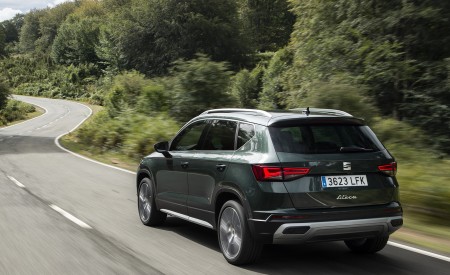 2021 SEAT Ateca Rear Three-Quarter Wallpapers 450x275 (39)