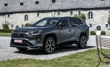2021 Toyota RAV4 Plug-In Hybrid (Euro-Spec) Front Three-Quarter Wallpapers 450x275 (60)