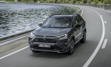 2021 Toyota RAV4 Plug-In Hybrid (Euro-Spec) Front Wallpapers  450x275 (40)