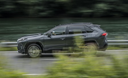 2021 Toyota RAV4 Plug-In Hybrid (Euro-Spec) Side Wallpapers 450x275 (45)