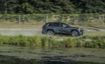 2021 Toyota RAV4 Plug-In Hybrid (Euro-Spec) Side Wallpapers 450x275 (58)
