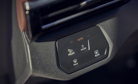 2021 Volkswagen ID.4 Pro S (US-Spec) Interior Detail Wallpapers 450x275 (31)