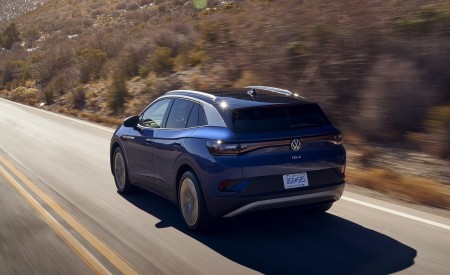 2021 Volkswagen ID.4 Pro S (US-Spec) Rear Three-Quarter Wallpapers 450x275 (7)
