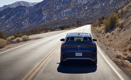 2021 Volkswagen ID.4 Pro S (US-Spec) Rear Wallpapers 450x275 (8)