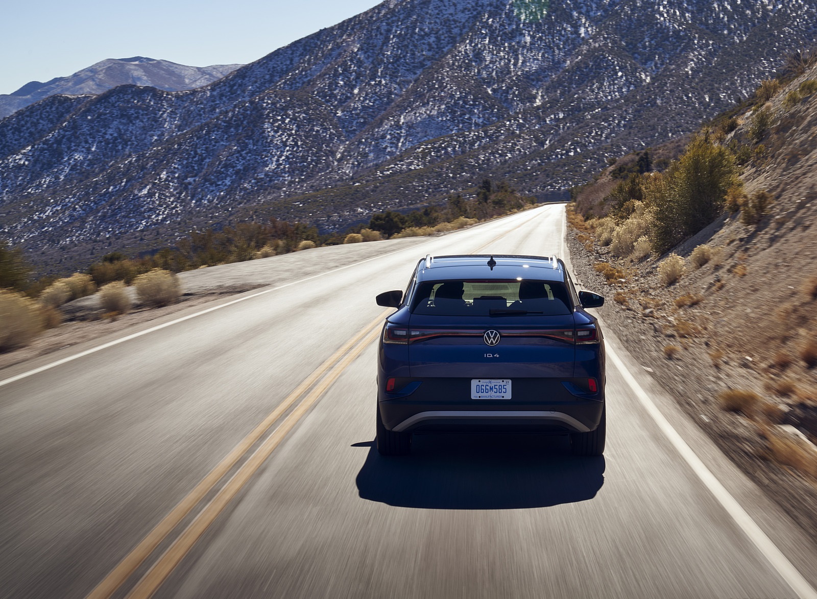 2021 Volkswagen ID.4 Pro S (US-Spec) Rear Wallpapers (8)
