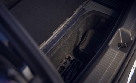 2021 Volkswagen ID.4 Pro S (US-Spec) Trunk Wallpapers 450x275 (44)