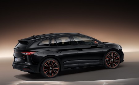 2021 Škoda ENYAQ iV Founders Edition Rear Three-Quarter Wallpapers 450x275 (122)