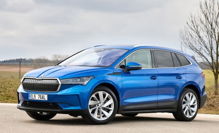 2021 Škoda ENYAQ iV Front Three-Quarter Wallpapers 450x275 (10)