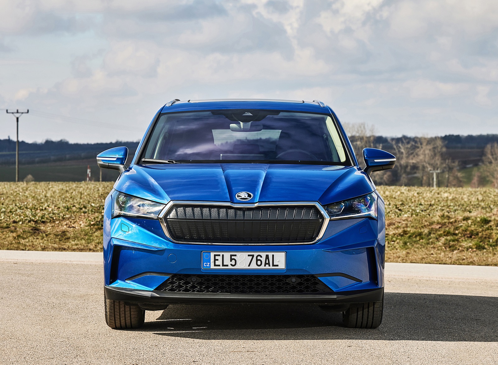 2021 Škoda ENYAQ iV Front Wallpapers (11)