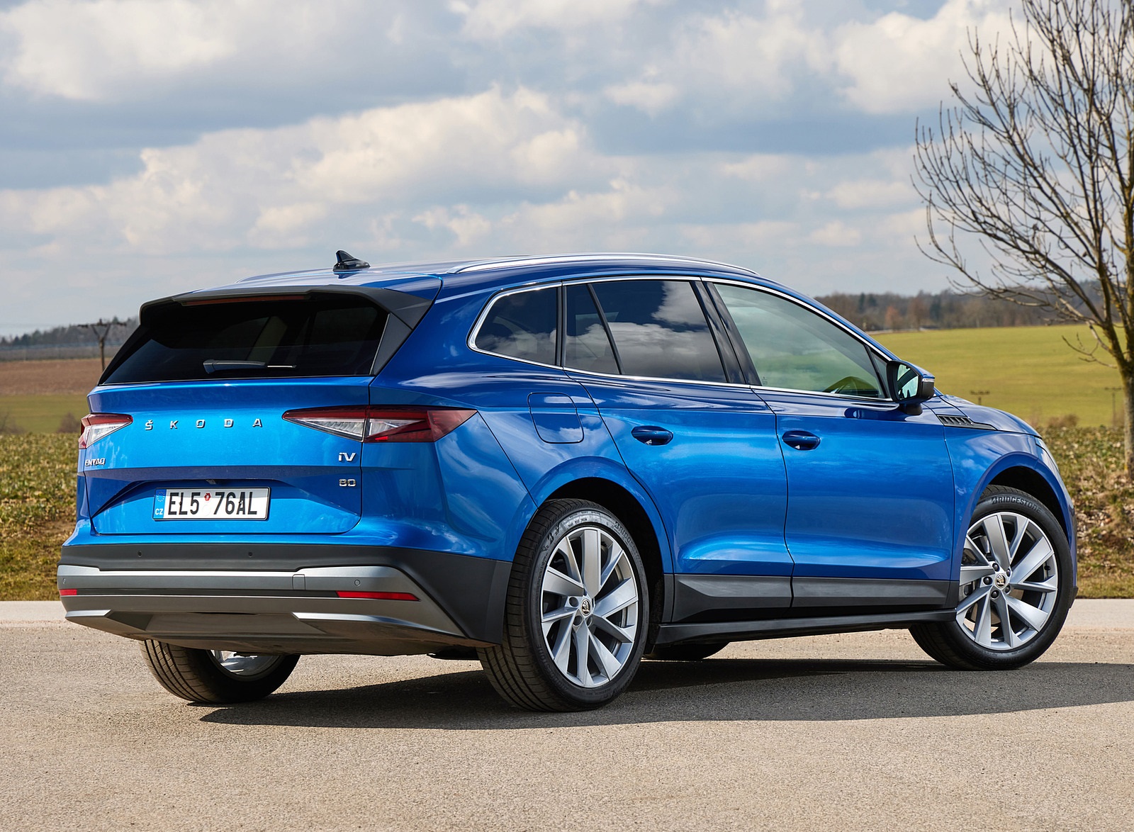 2021 Škoda ENYAQ iV Rear Three-Quarter Wallpapers (12)