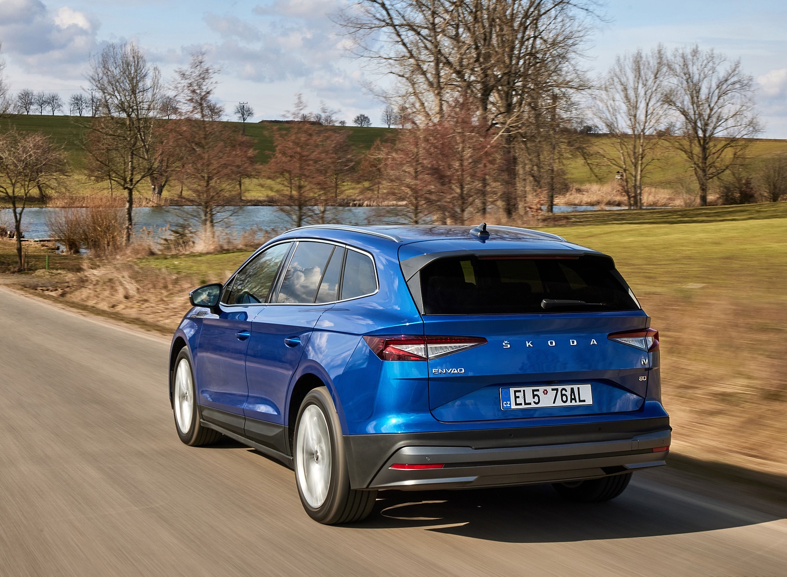 2021 Škoda ENYAQ iV Rear Three-Quarter Wallpapers (5)