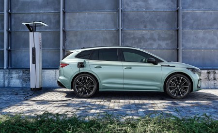 2021 Škoda ENYAQ iV Side Wallpapers 450x275 (83)