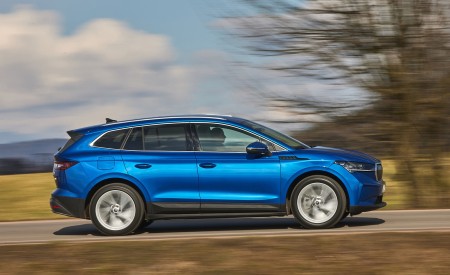 2021 Škoda ENYAQ iV Side Wallpapers  450x275 (7)