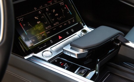 2020 Audi e-tron Sportback S-Line (US-Spec) Central Console Wallpapers 450x275 (59)