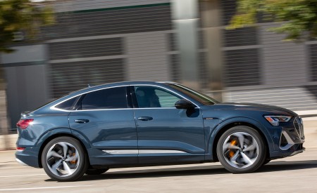 2020 Audi e-tron Sportback S-Line (US-Spec) Side Wallpapers 450x275 (11)