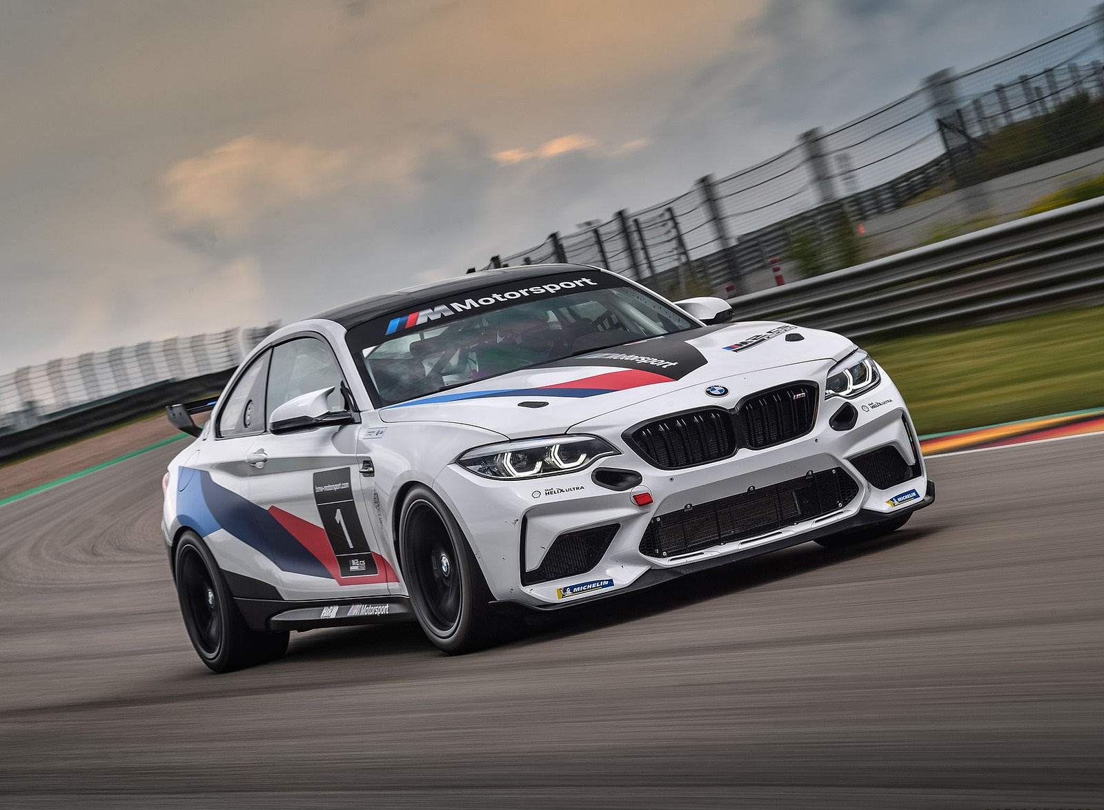 2020 BMW M2 CS Racing Front Three-Quarter Wallpapers  (14)
