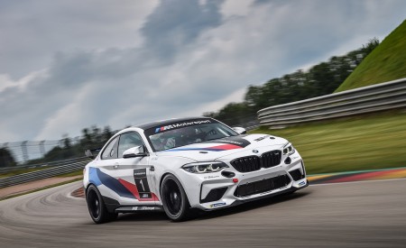 2020 BMW M2 CS Racing Front Three-Quarter Wallpapers 450x275 (12)