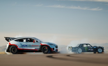 2020 Ford Mustang Mach-E 1400 Concept Wallpapers 450x275 (17)