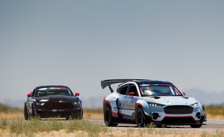 2020 Ford Mustang Mach-E 1400 Concept Wallpapers 450x275 (15)